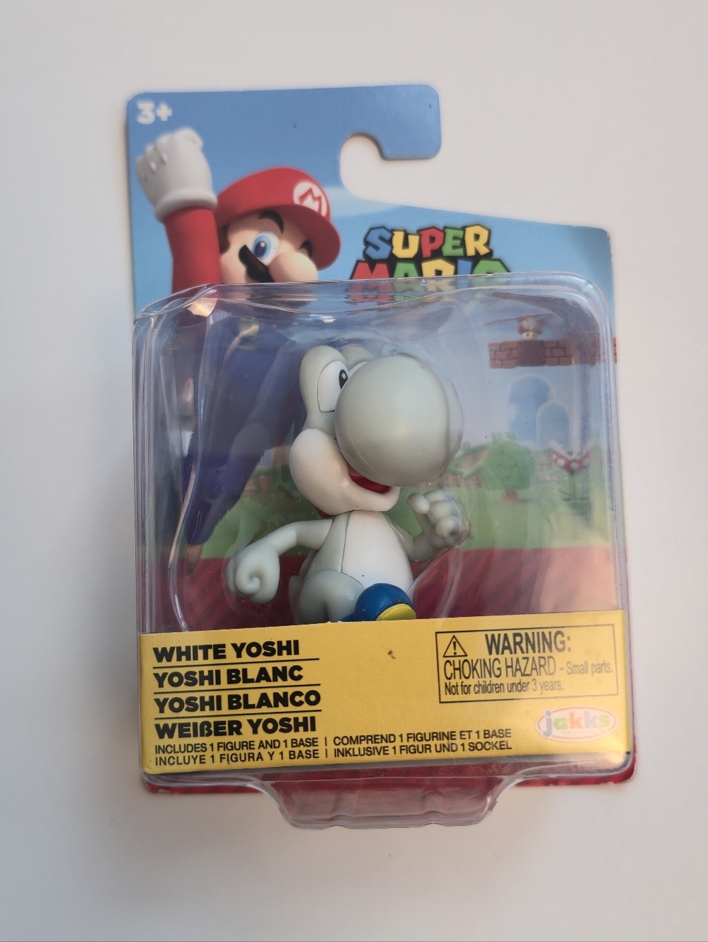 World of Nintendo Super Mario White Yoshi 2.5-Inch Mini Figure